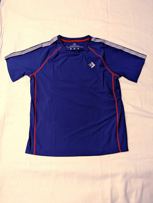 Créer un t-shirt ? Facile. Créer un t-shirt de running technique et durable ? Beaucoup moins.